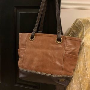 The Sak leather purse!